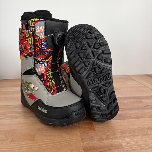 ThirtyTwo Youth Lashed BOA Santa Cruz Snowboard Boots, Youth Size 4 - Picture 3 of 11